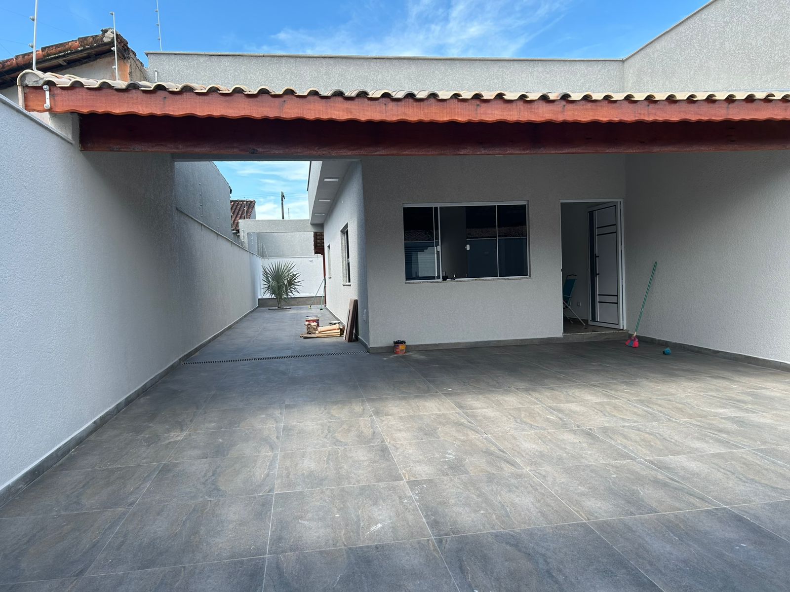 CASA NO JD. COMENDADOR - ITANHAÉM/SP.  LADO PRAIA À 200 METROS DA PRAIA. - foto 7