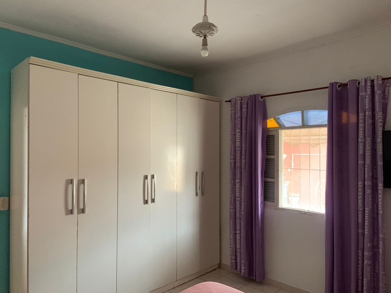 CASA NO BAIRRO SÃO PEDRO - ITANHAÉM / SP - LADO MORRO À 150 METROS DA PISTA - foto 6