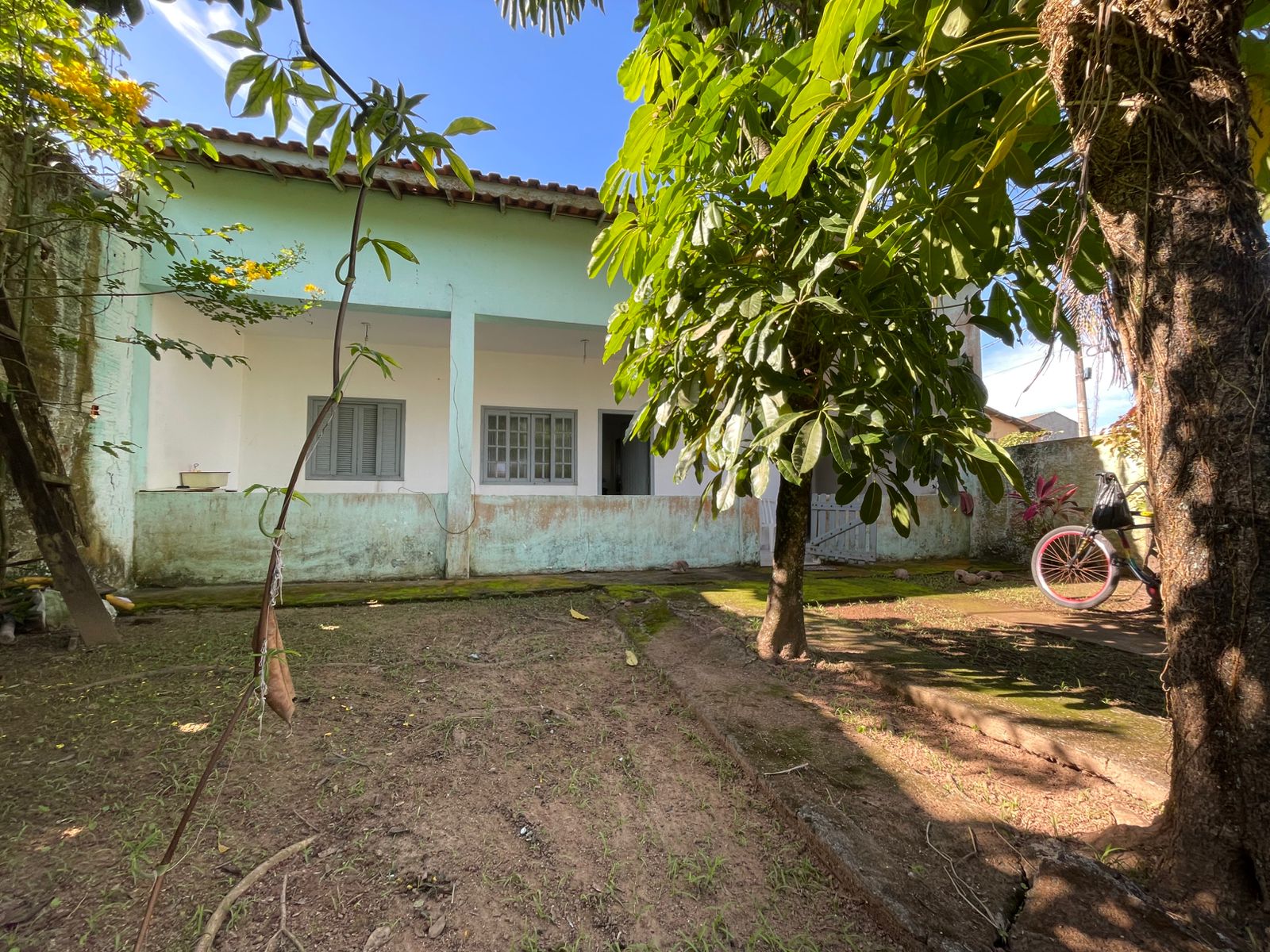 CASA NO BALNEÁRIO TUPY - EM ITANAHÉM / SP - LADO PRAIA 50 METROS DO MAR - foto 16