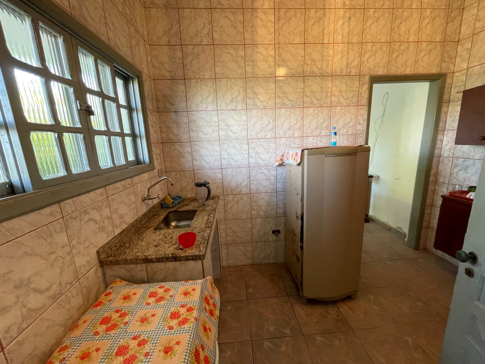CASA NO BALNEÁRIO TUPY - EM ITANAHÉM / SP - LADO PRAIA 50 METROS DO MAR - foto 18