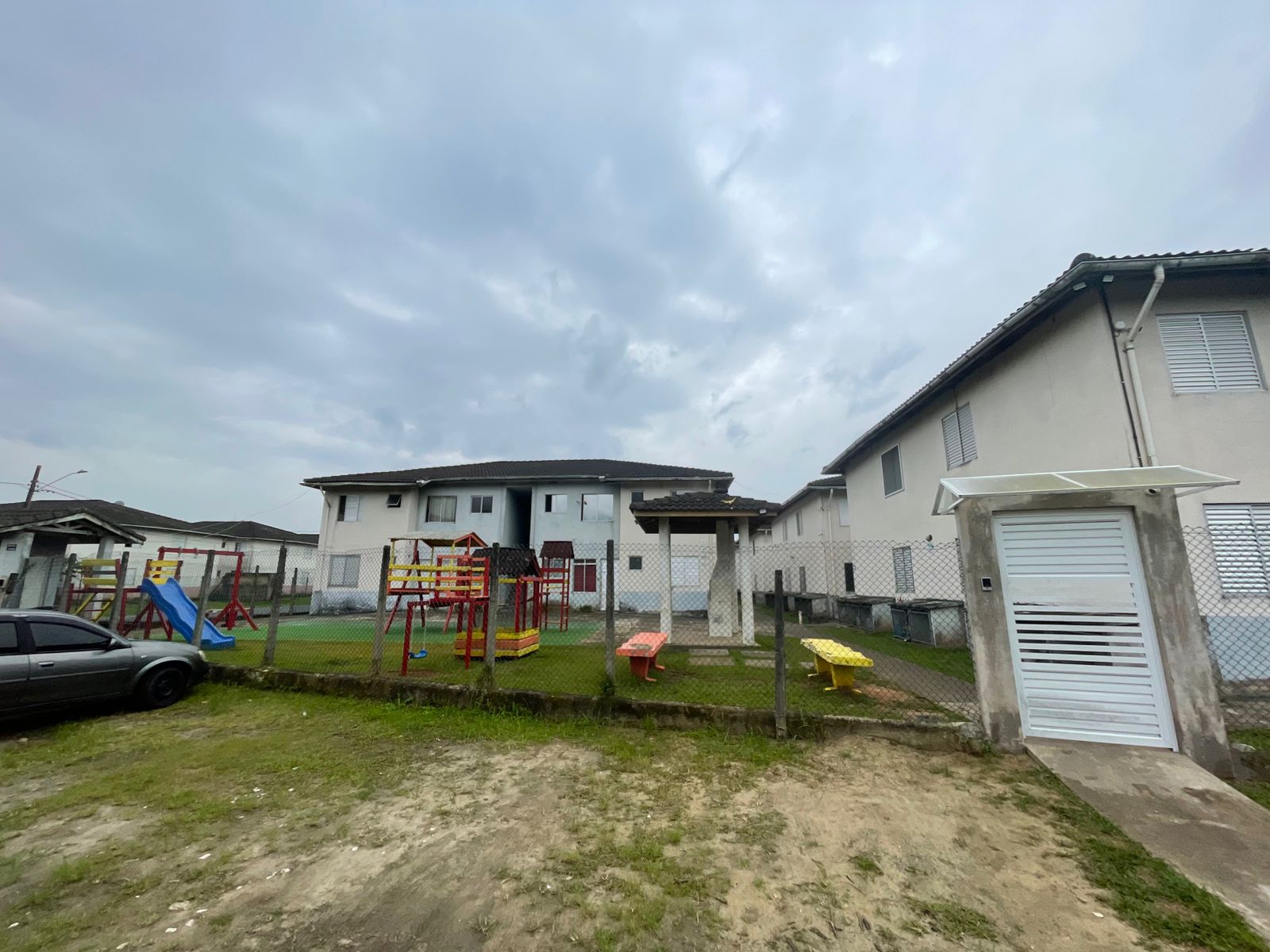 APARTAMENTO NO SANTA ISABEL - PERUÍBE - SP - LADO PRAIA - 5 MINUTOS DA PRAIA - foto 4