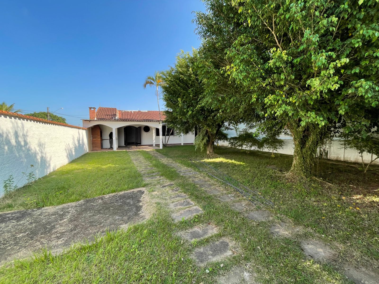 CASA NO JARDIM BOPIRANGA - ITANHAÉM / SÃO PAULO - LADO PRAIA À 1.000 METROS DA PRAIA - foto 3