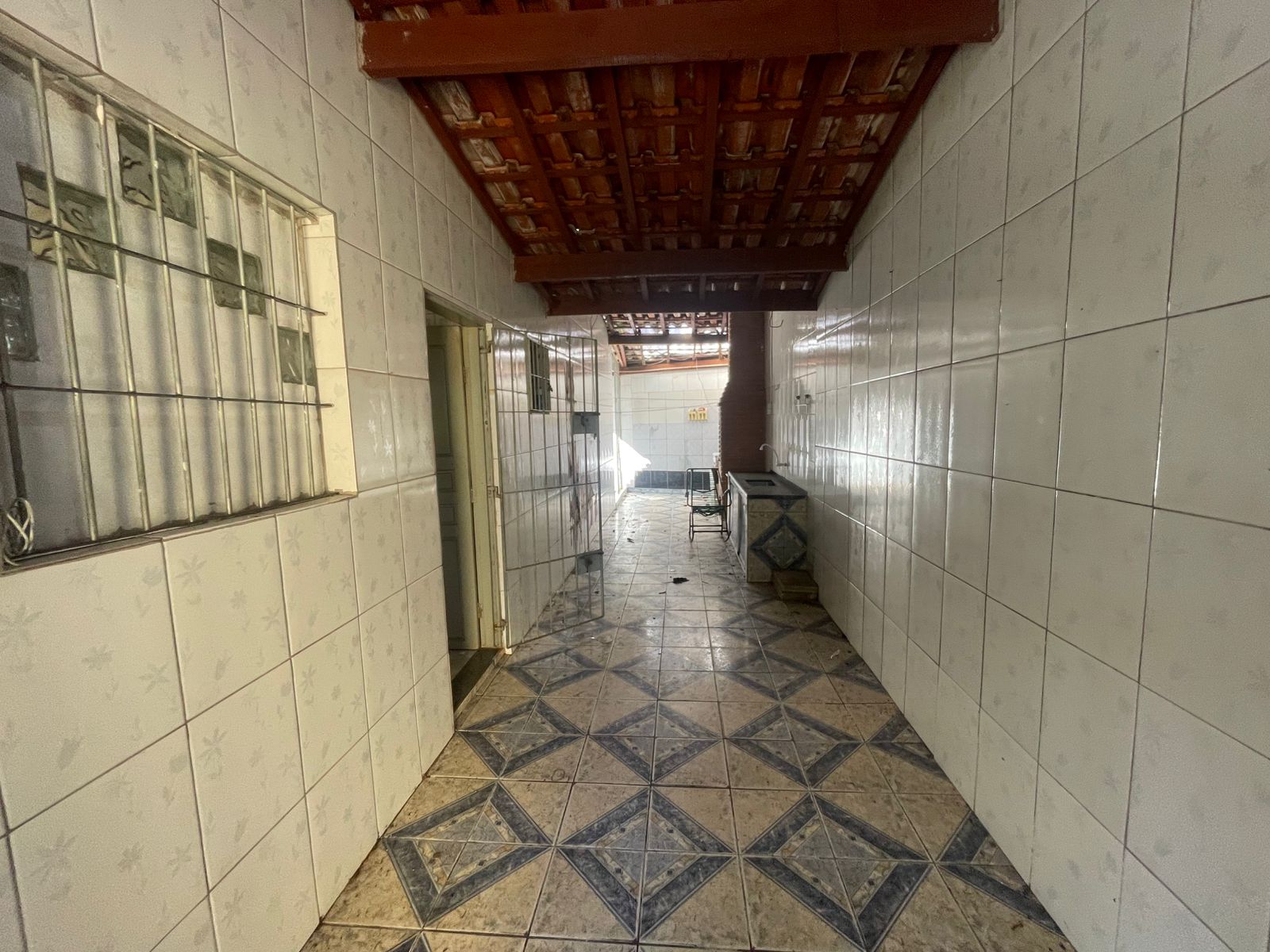 CASA NO JD. DAS PALMEIRAS 2 - ITANHAÉM / SÃO PAULO - LADO PRAIA À 900 METROS DA PRAIA - foto 5