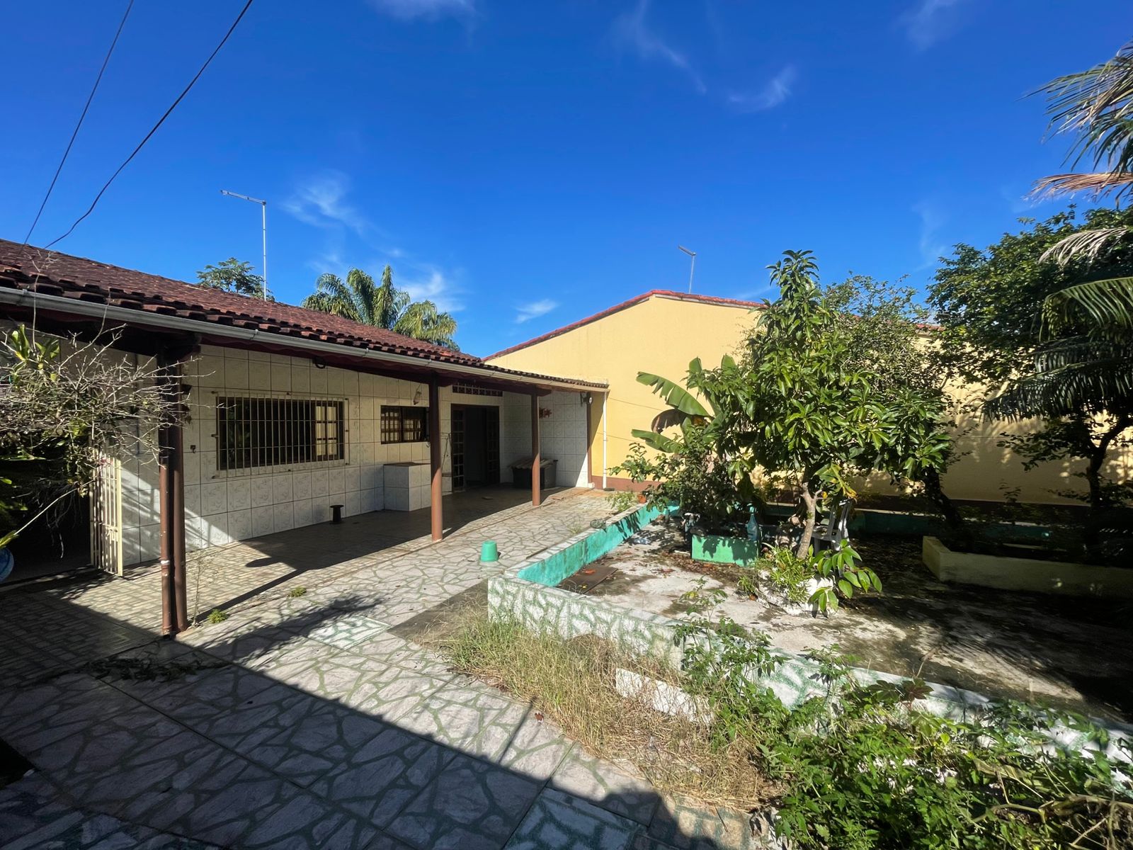 CASA NO JD. DAS PALMEIRAS 2 - ITANHAÉM / SÃO PAULO - LADO PRAIA À 900 METROS DA PRAIA - foto 8