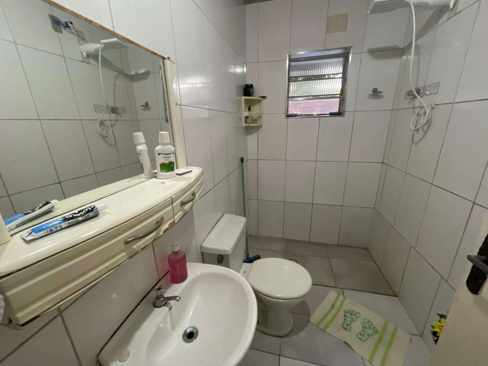 CASA NO BAIRRO MARAMBA 2 - ITANHAÉM - SP - LADO MORRO - 1.200 METROS DA PISTA - foto 10