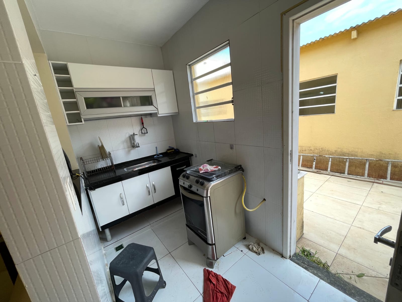 CASA NO BALNEÁRIO GAIVOTA - ITANHAÉM / SÃO PAULO - LADO PRAIA - 900 METROS DO MAR - foto 13