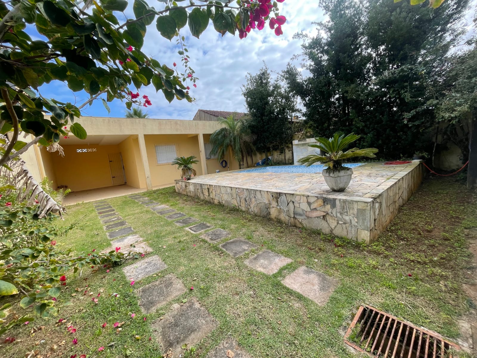 CASA NO BALNEÁRIO GAIVOTA - ITANHAÉM / SÃO PAULO - LADO PRAIA - 900 METROS DO MAR - foto 15