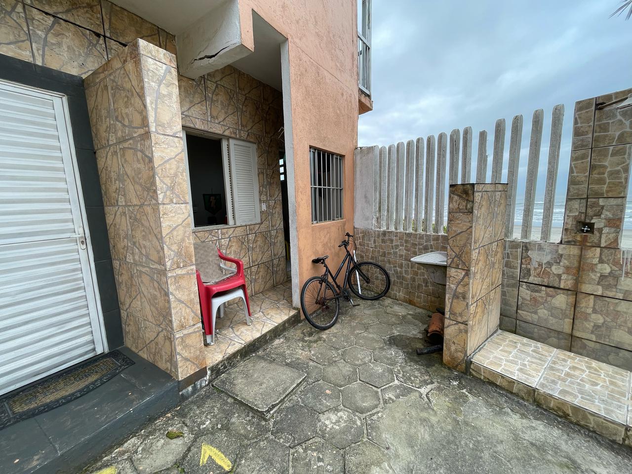 KITNET EM CONDOMÍNIO NO BAIRRO SATÉLITE - ITANHAÉM / SÃO PAULO - LADO PRAIA (FRENTE MAR) - foto 9