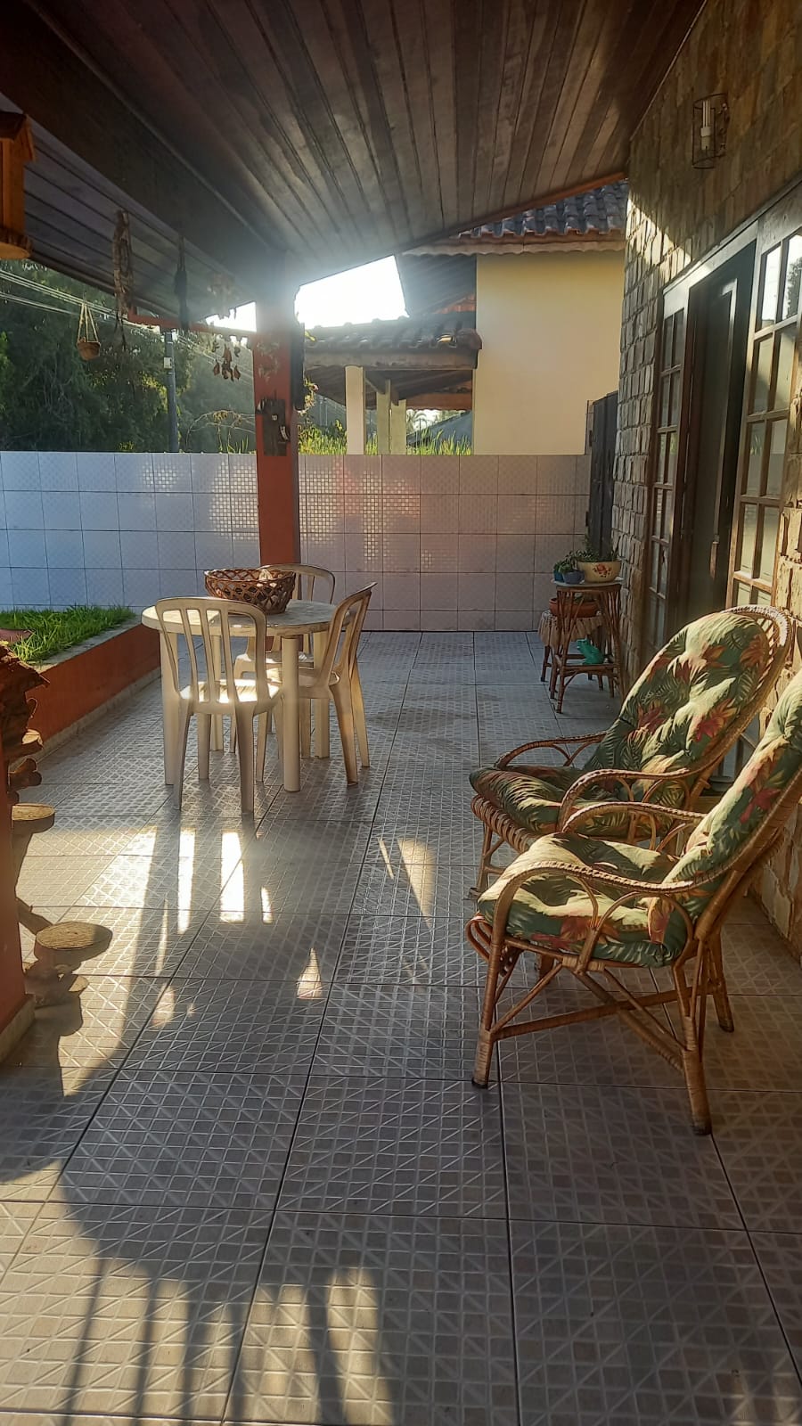 CASA NO BAIRRO SÃO LUIZ - PERUÍBE / SÃO PAULO - LADO MORRO - 1.500 METROS DA PISTA - foto 4