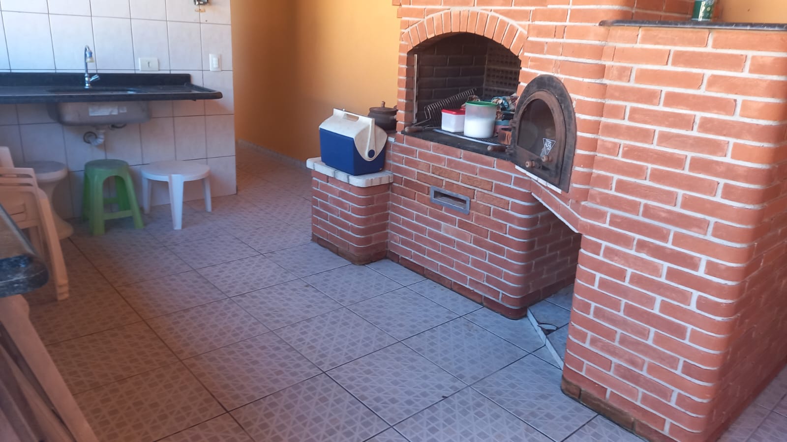 CASA NO BAIRRO SÃO LUIZ - PERUÍBE / SÃO PAULO - LADO MORRO - 1.500 METROS DA PISTA - foto 5