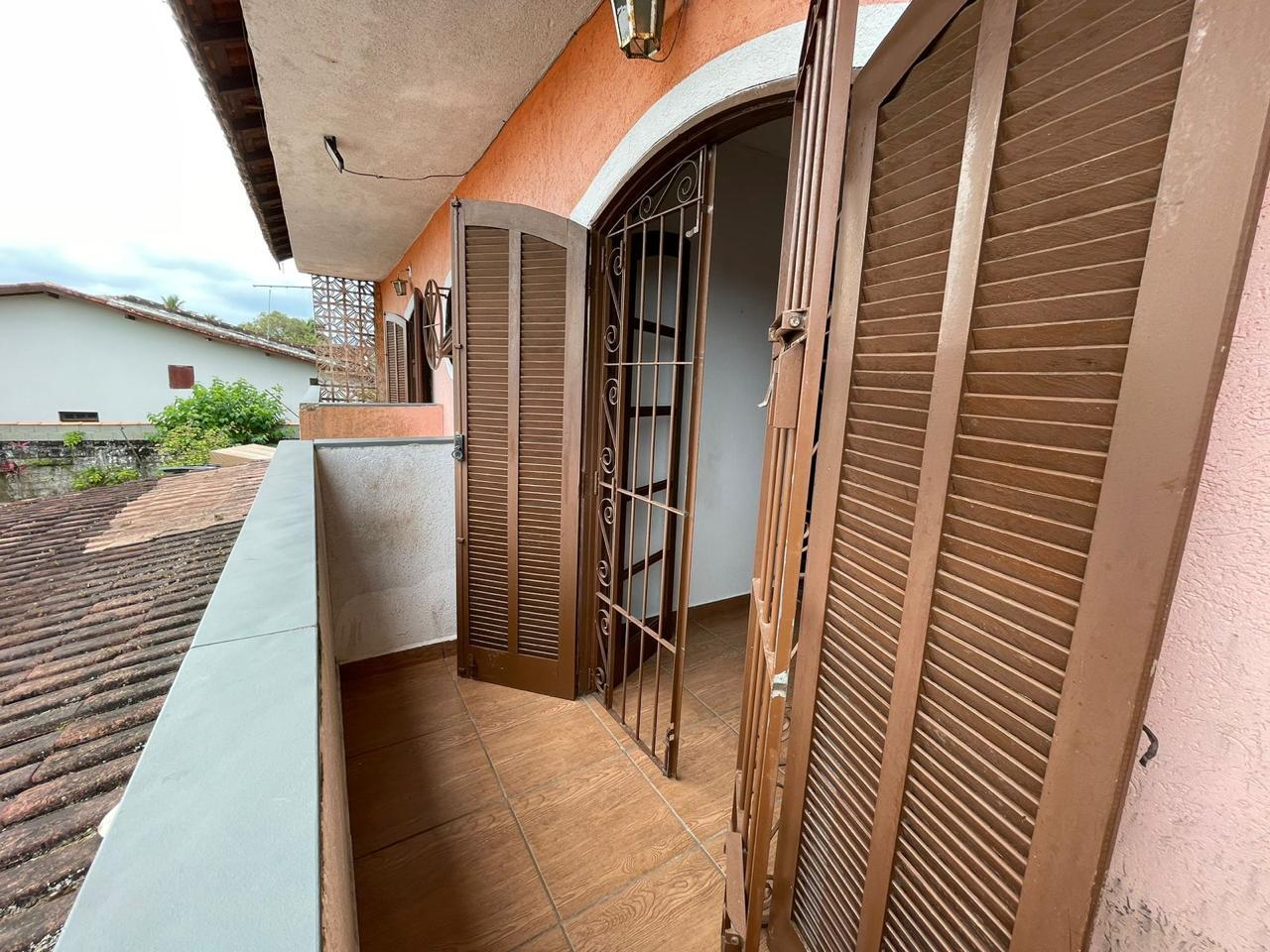 CASA NO BALNEÁRIO JUSSARAS - MONGAGUÁ / SÃO PAULO - LADO MORRO - 800 METROS DA RODOVIA. - foto 7