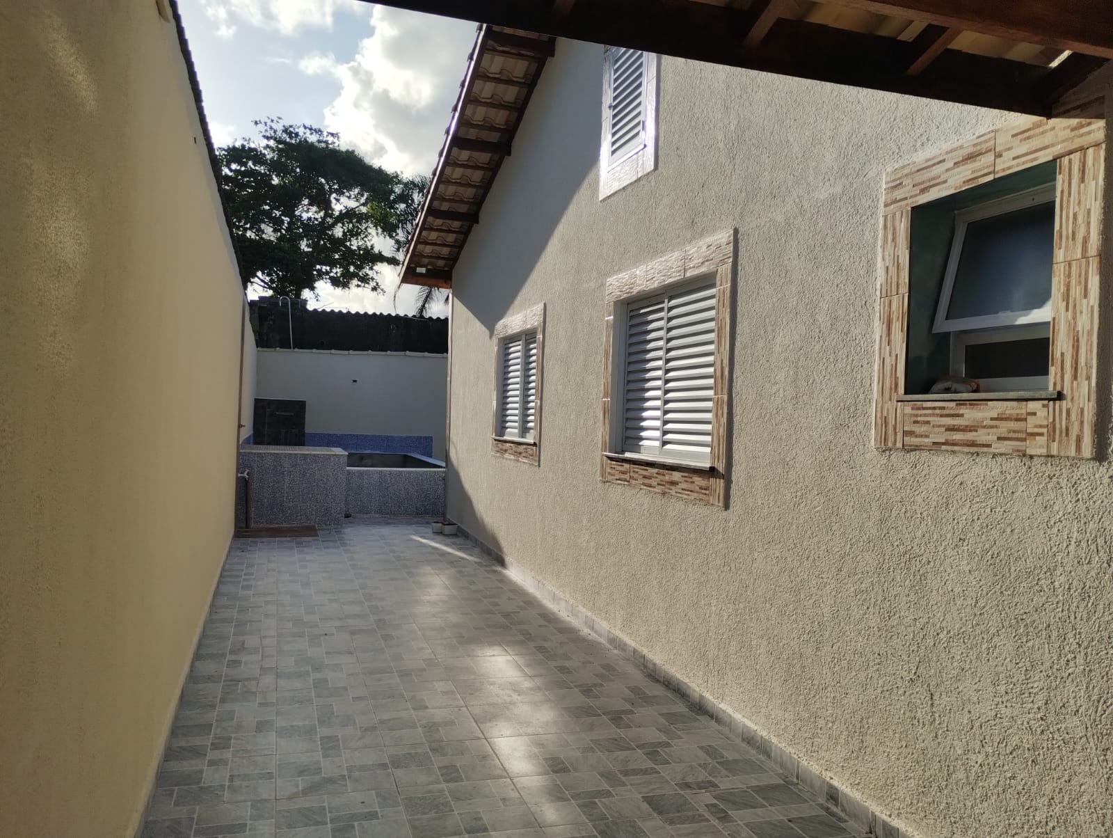 CASA NO JARDIM DAS PALMEIRAS - ITANHAÉM - LADO PRAIA - foto 12