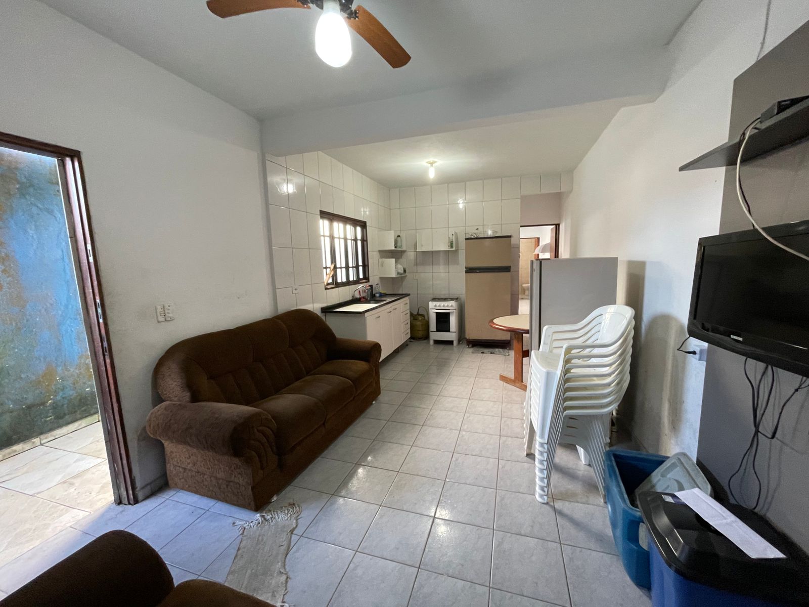 CASA NO BALNEÁRIO GAIVOTA - ITANHAÉM - LADO PRAIA - 1.000 METROS DO MAR - foto 9