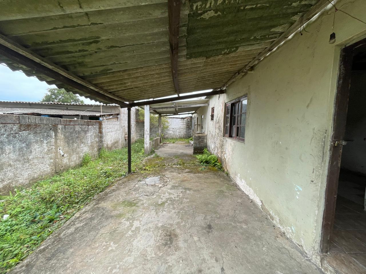 CASA NO BAIRRO SAN MARCUS - ITANHAÉM - LADO MORRO - 500 METROS DA PISTA - foto 4