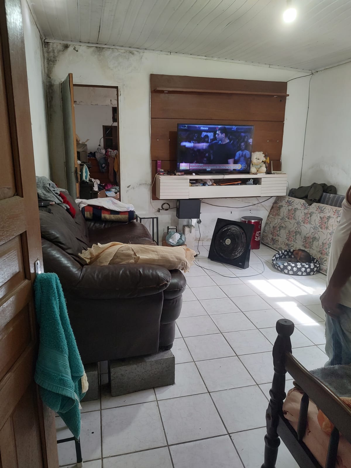 CASA NA ESTÂNCIA SÃO PEDRO - ITANHAÉM / SÃO PAULO - LADO MORRO - 30 METROS DA PISTA - foto 3
