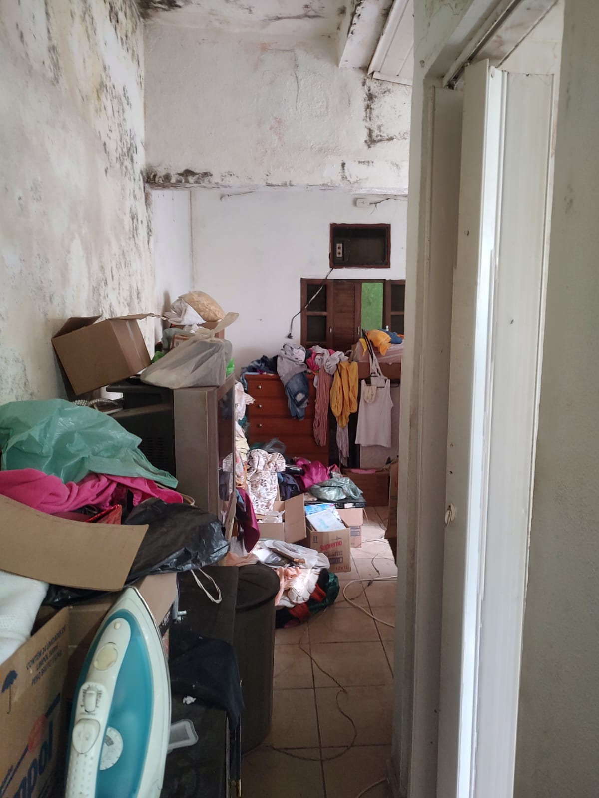CASA NA ESTÂNCIA SÃO PEDRO - ITANHAÉM / SÃO PAULO - LADO MORRO - 30 METROS DA PISTA - foto 11