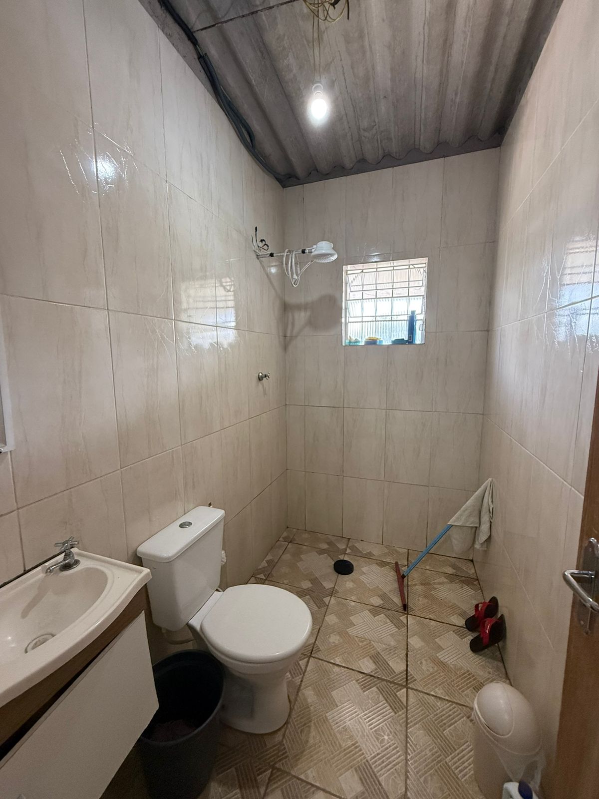 CASA NO JARDIM CORONEL - ITANHAÉM - LADO MORRO - 4KM DA PRAIA - foto 5