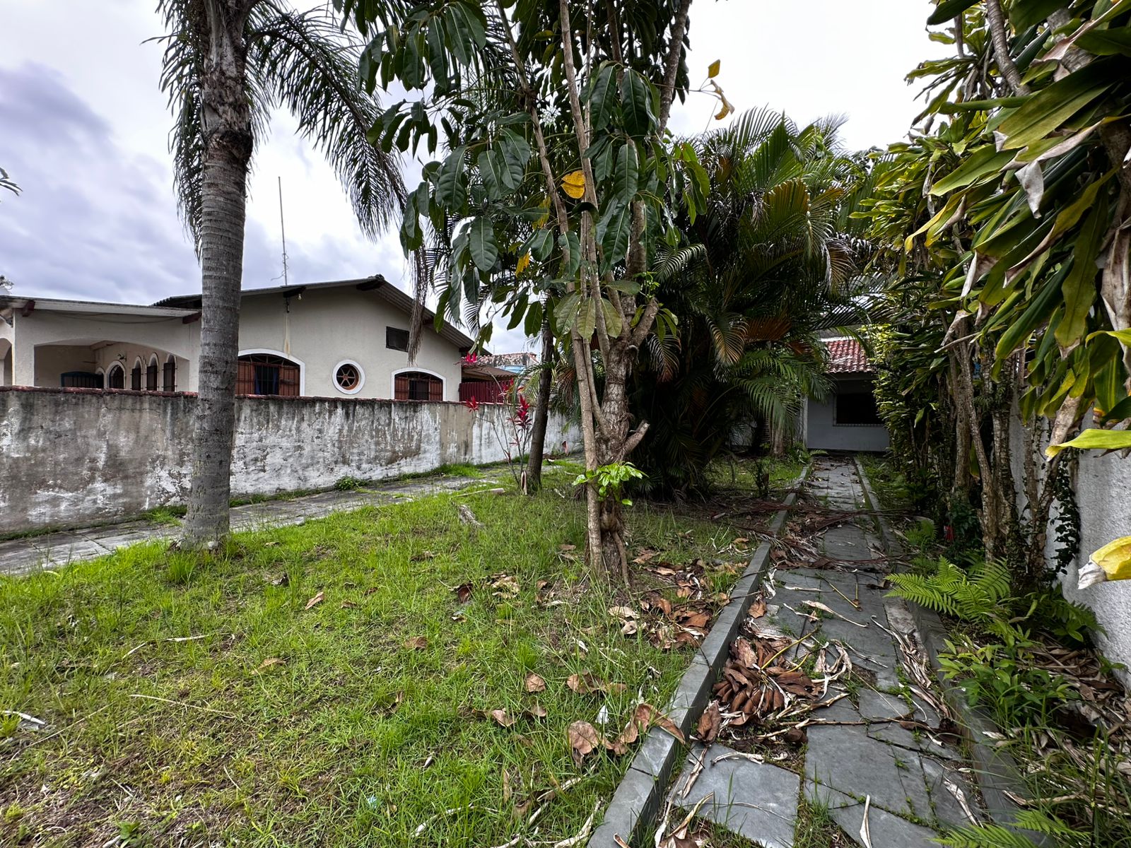 CASA NO BALNEÁRIO SÃO JORGE - ITANHAÉM - LADO PRAIA -  800 - METROS DO MAR - foto 5