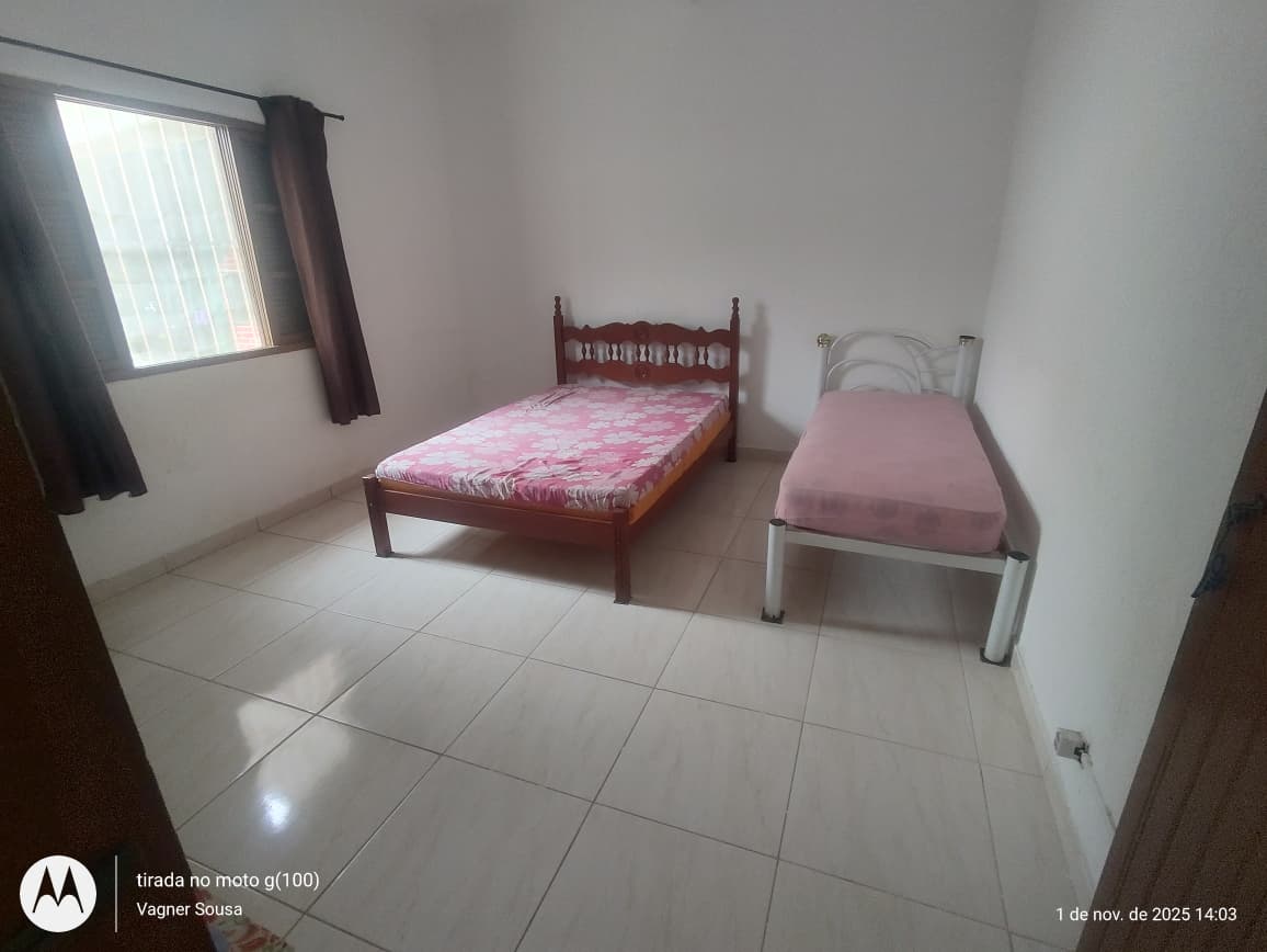 CASA NO BALNEÁRIO GAIVOTA - ITANHAÉM - LADO PRAIA - 1.200 METROS - foto 3