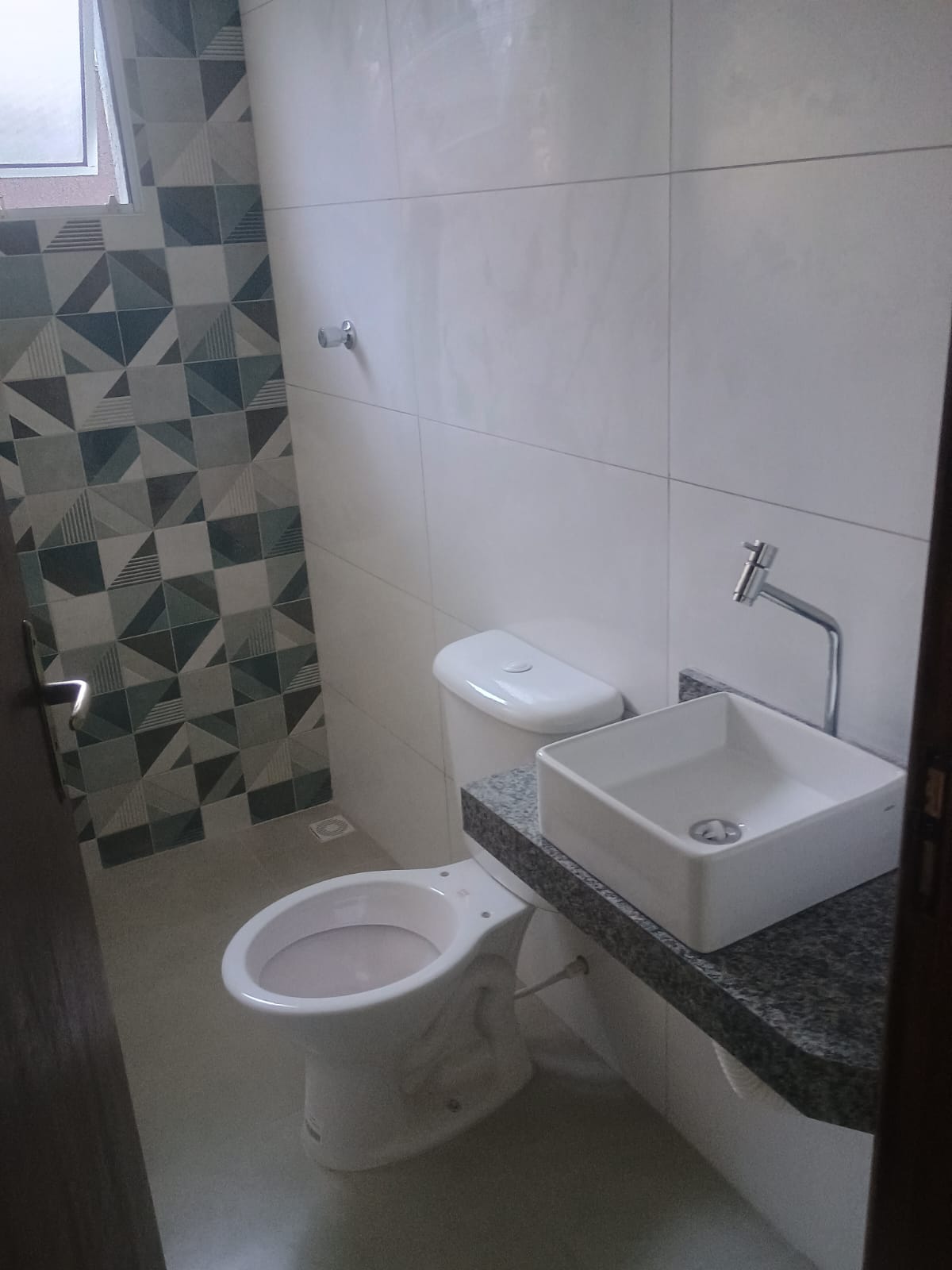 CASA NO BALNEÁRIO NOVARO / ITANHAÉM - LADO PRAIA - 600 METROS DO MAR - foto 4