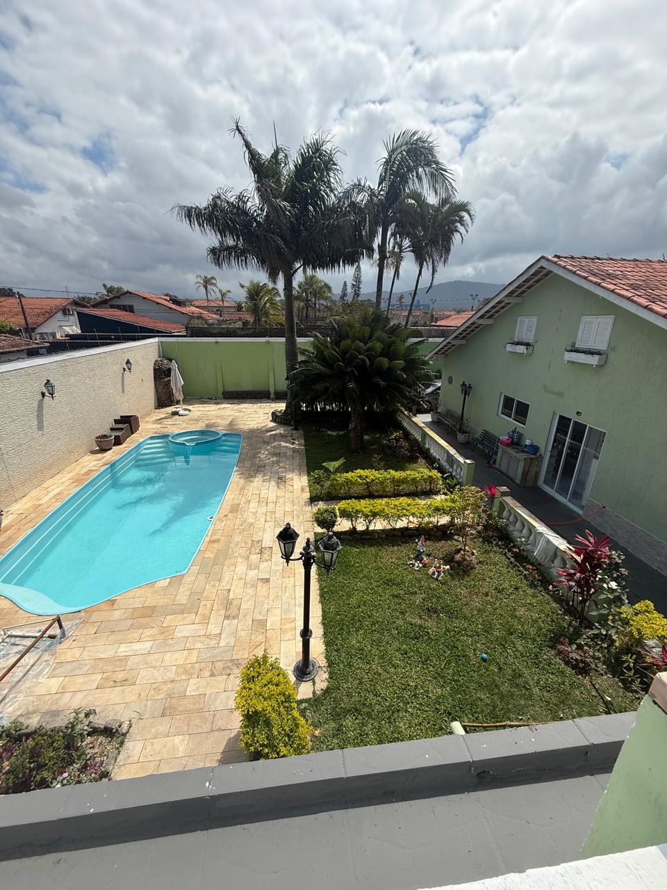 CASA NO JARDIM SUARÃO - ITANHAÉM SP - LADO PRAIA - 100 METROS DO MAR - foto 2