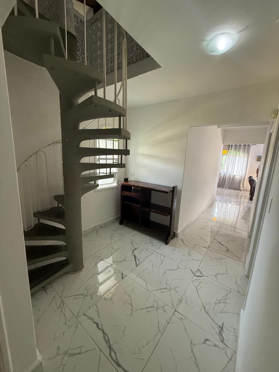 CASA NO JARDIM SUARÃO - ITANHAÉM SP - LADO PRAIA - 100 METROS DO MAR - foto 10
