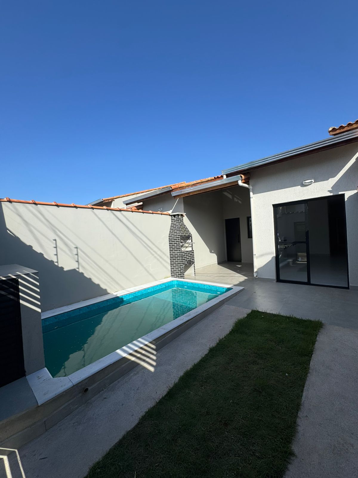 CASA NO BALENÁRIO TUPY - ITANHAÉM - LADO PRAIA - 1KM DO MAR - foto 4