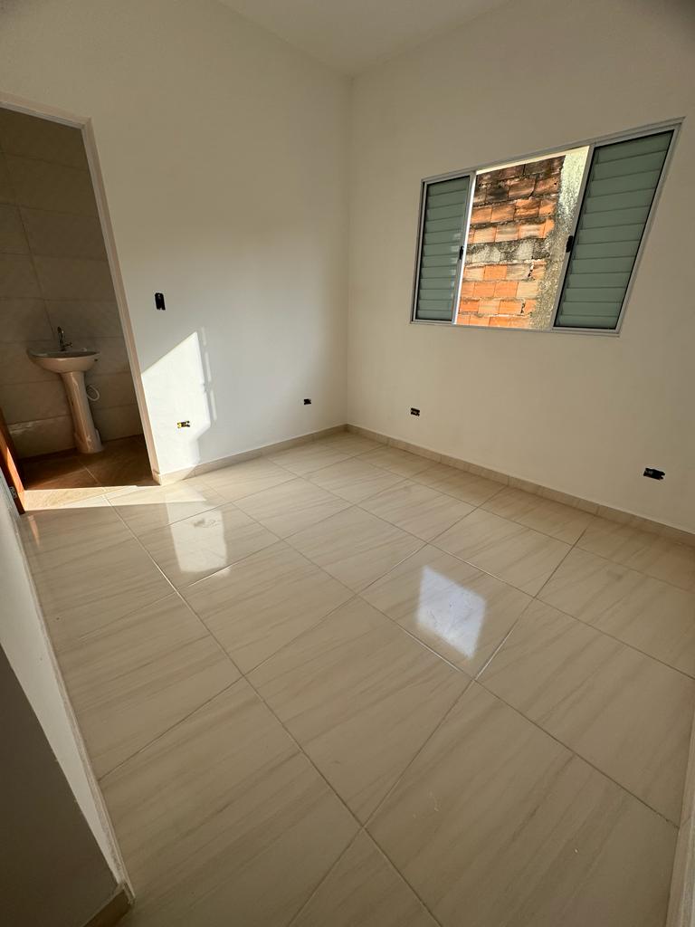 CASA SOBREPOSTA BAIRRO LARANJEIRAS - ITANHAÉM/SP - LADO SERRA - foto 4