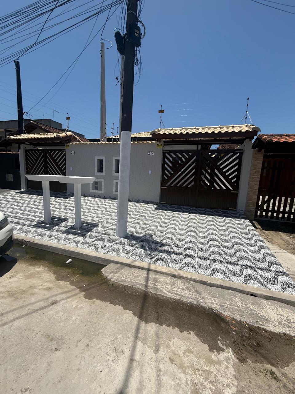 02 CASAS GEMINADAS NO JD SANTA JÚLIA - ITANHAÉM - LADO PRAIA - foto 2
