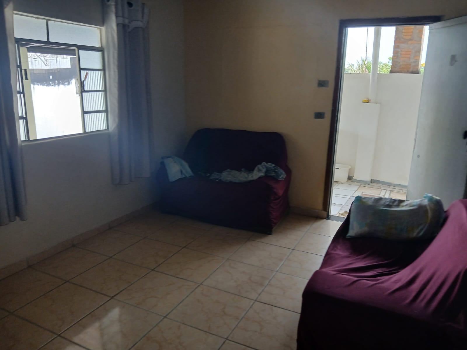 CASA NO BAIRRO ARAPONGAL - REGISTRO (INTERIOR) - PRÓXIMO AO CENTRO - foto 4