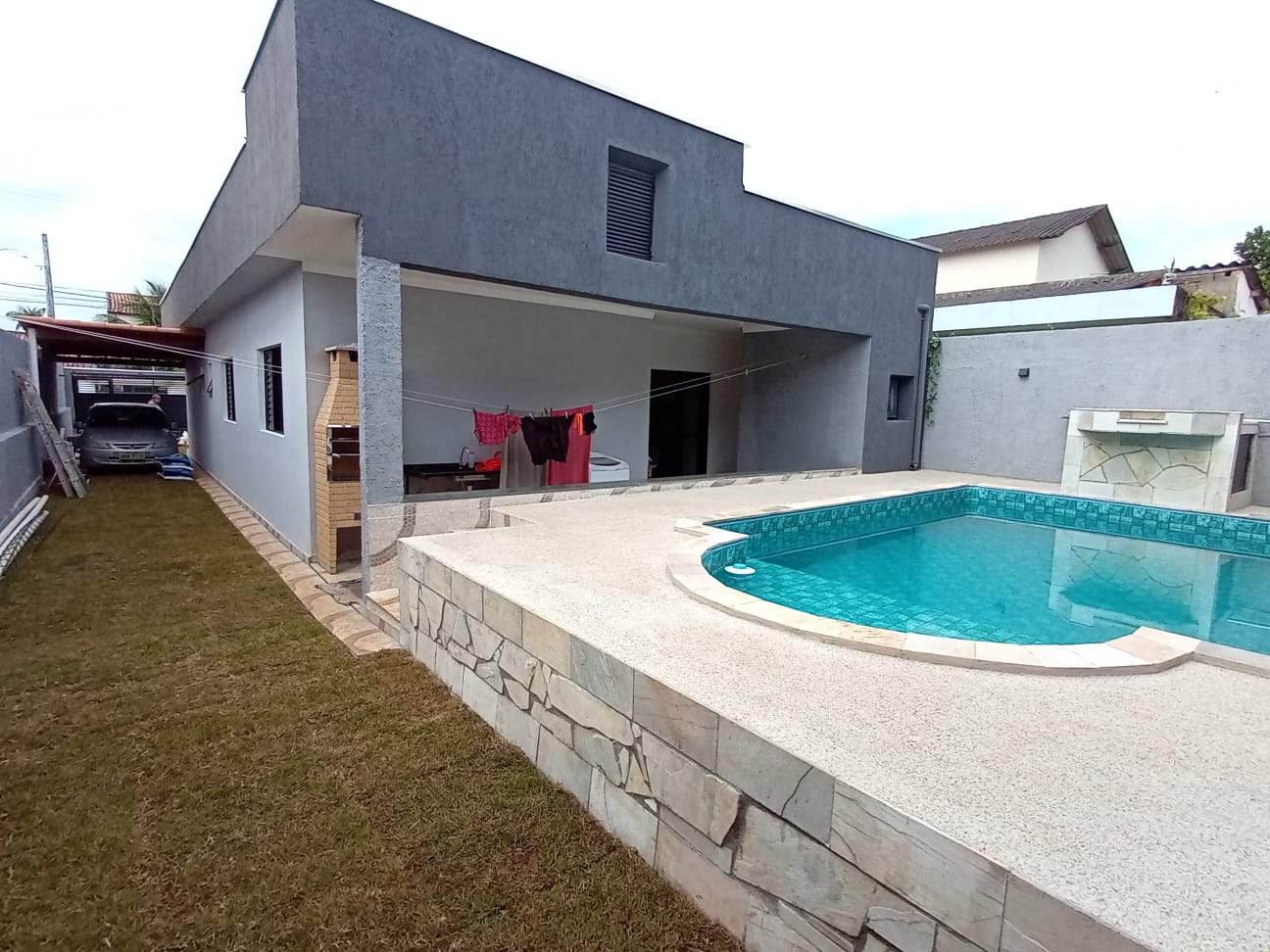 CASA NO BALNEÁRIO NOVARO - ITANHAÉM - LADO PRAIA - 800 METROS DO MAR - foto 10
