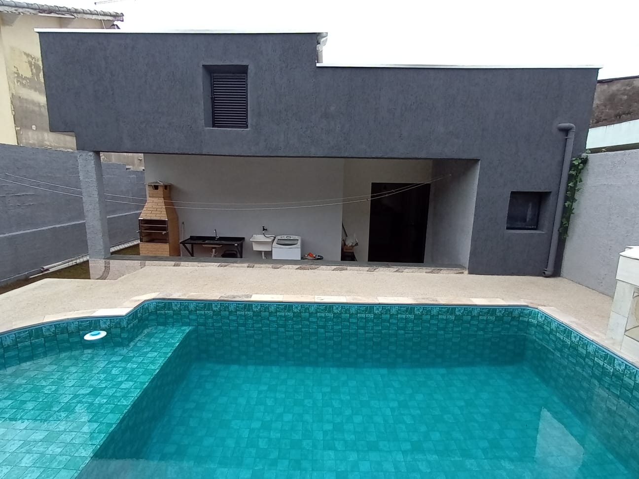 CASA NO BALNEÁRIO NOVARO - ITANHAÉM - LADO PRAIA - 800 METROS DO MAR - foto 18