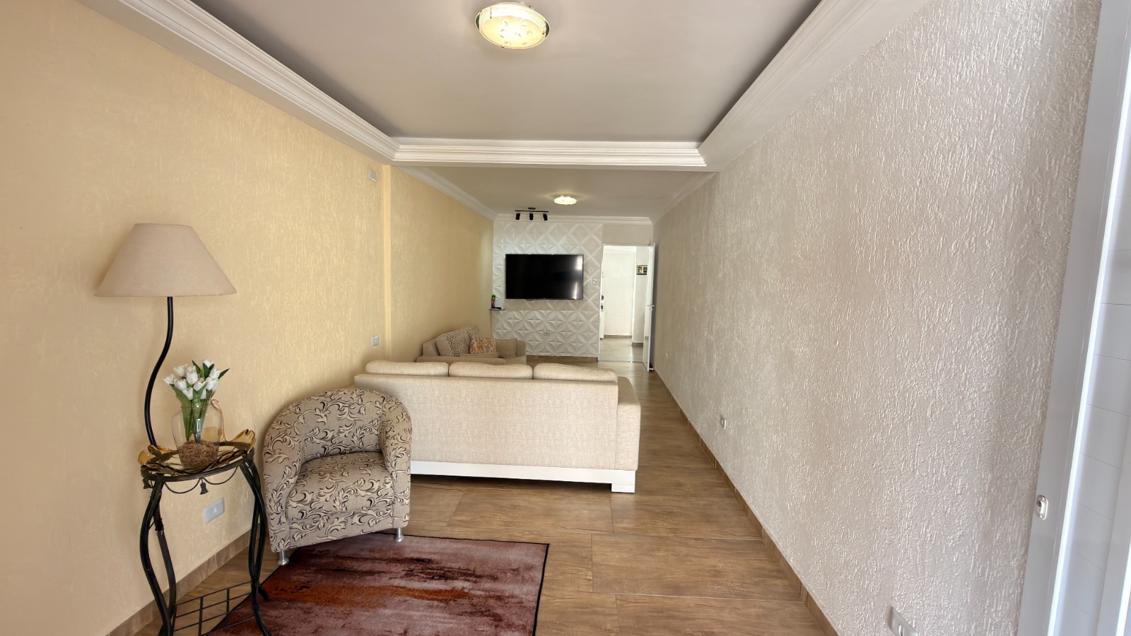 CASA À VENDA NO BAIRRO NOVA ITANHAÉM - LADO PRAIA - 400 METROS DO MAR - foto 4