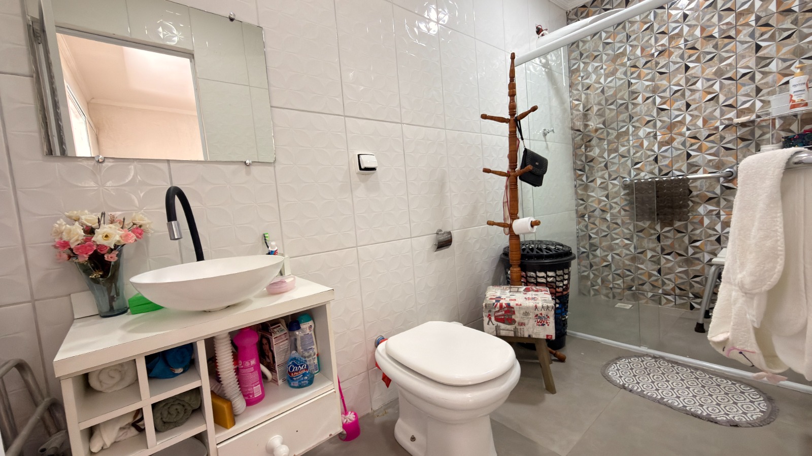 CASA À VENDA NO BAIRRO NOVA ITANHAÉM - LADO PRAIA - 400 METROS DO MAR - foto 8