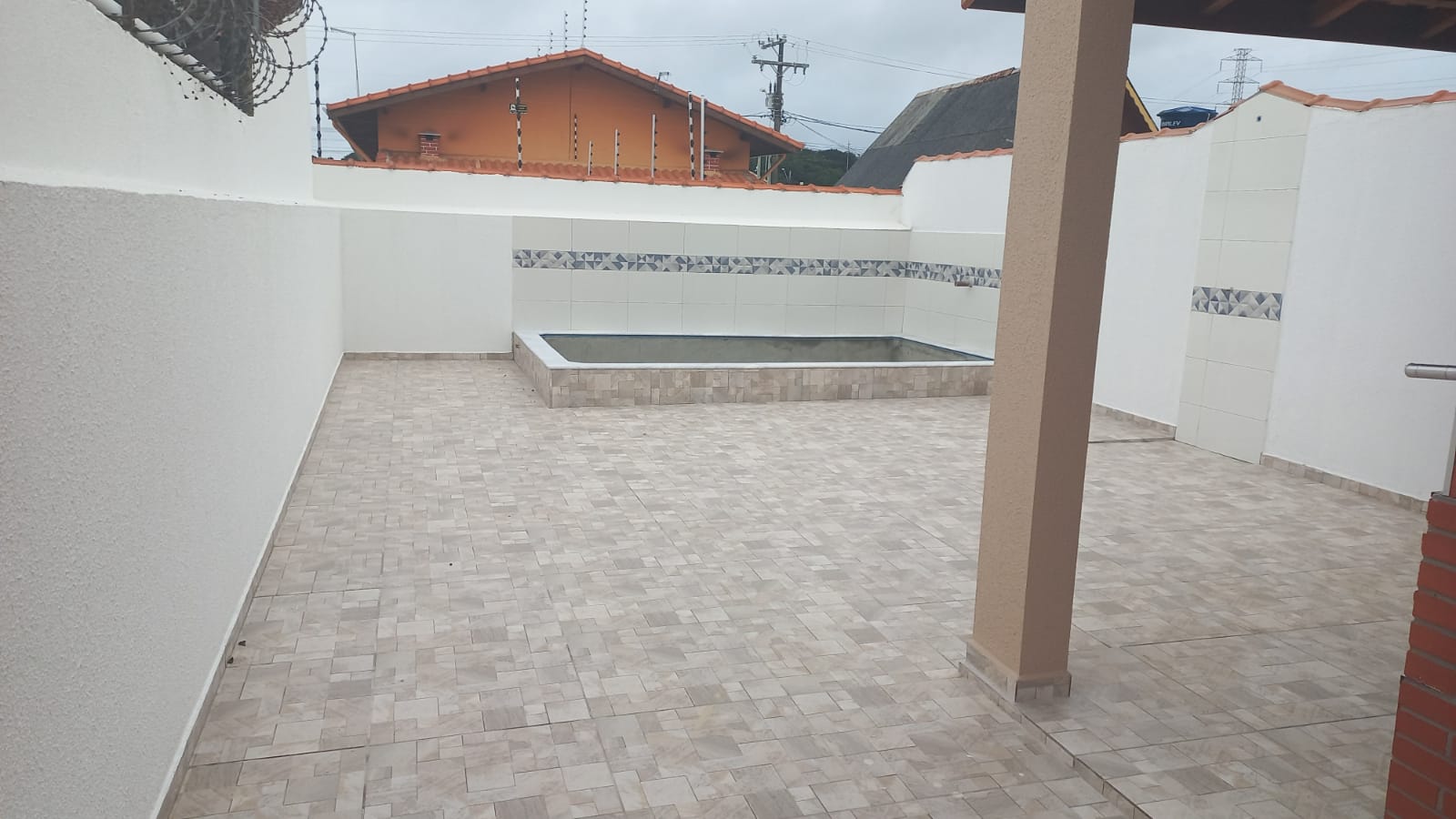 CASA GEMINADA COM PISCINA - ITANHAÉM/SP - JD. JAMAICA (900 M DO MAR) - foto 15