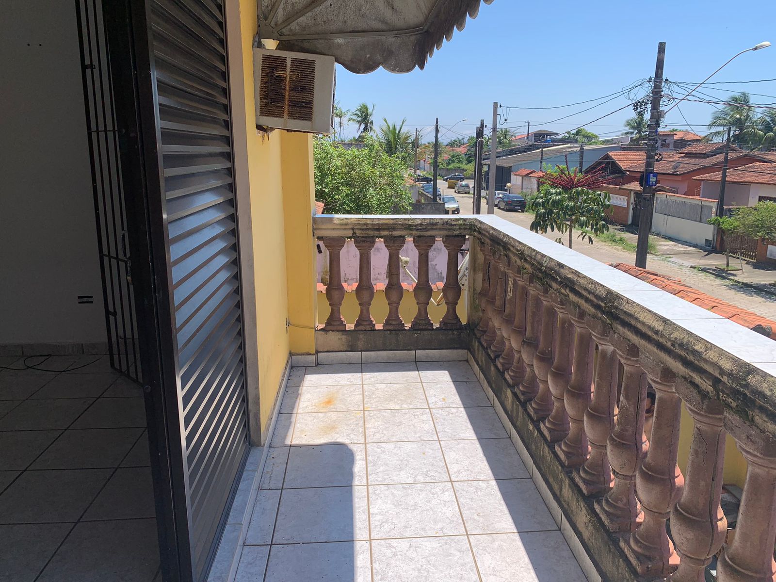 SOBRADO A VENDA NO GAIVOTAS - ITANHAÉM/SP -LADO PRAIA 