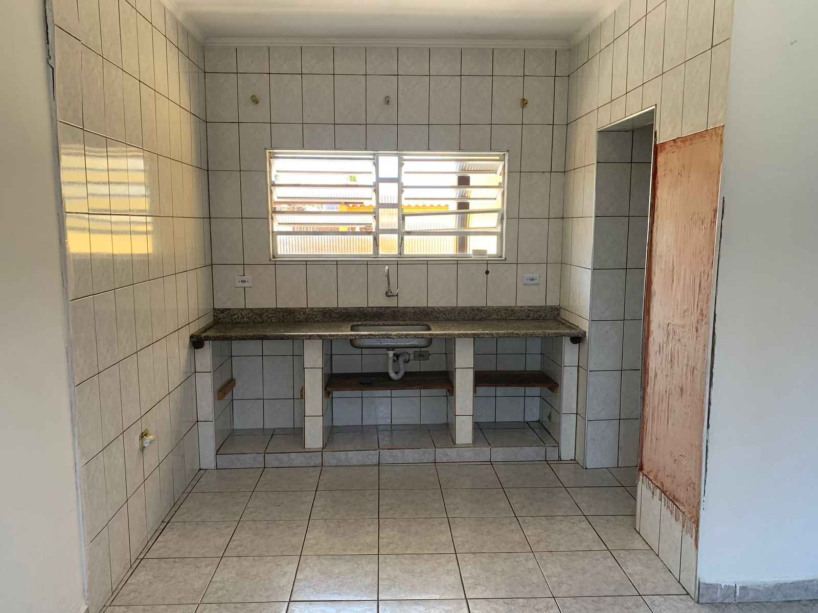 SOBRADO A VENDA NO GAIVOTAS - ITANHAÉM/SP -LADO PRAIA  - foto 6