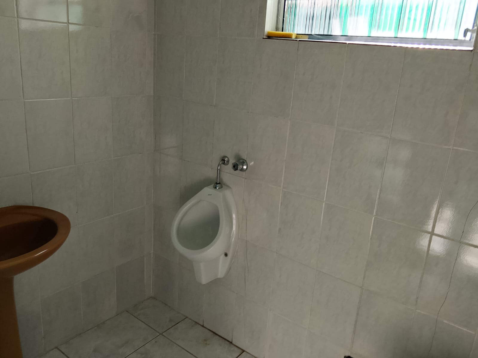 CASA COM 02 SALÕES COMERCIAIS - SANTA CRUZ - ITANHAÉM - LADO PRAIA1.600 METROS DO MAR - foto 8