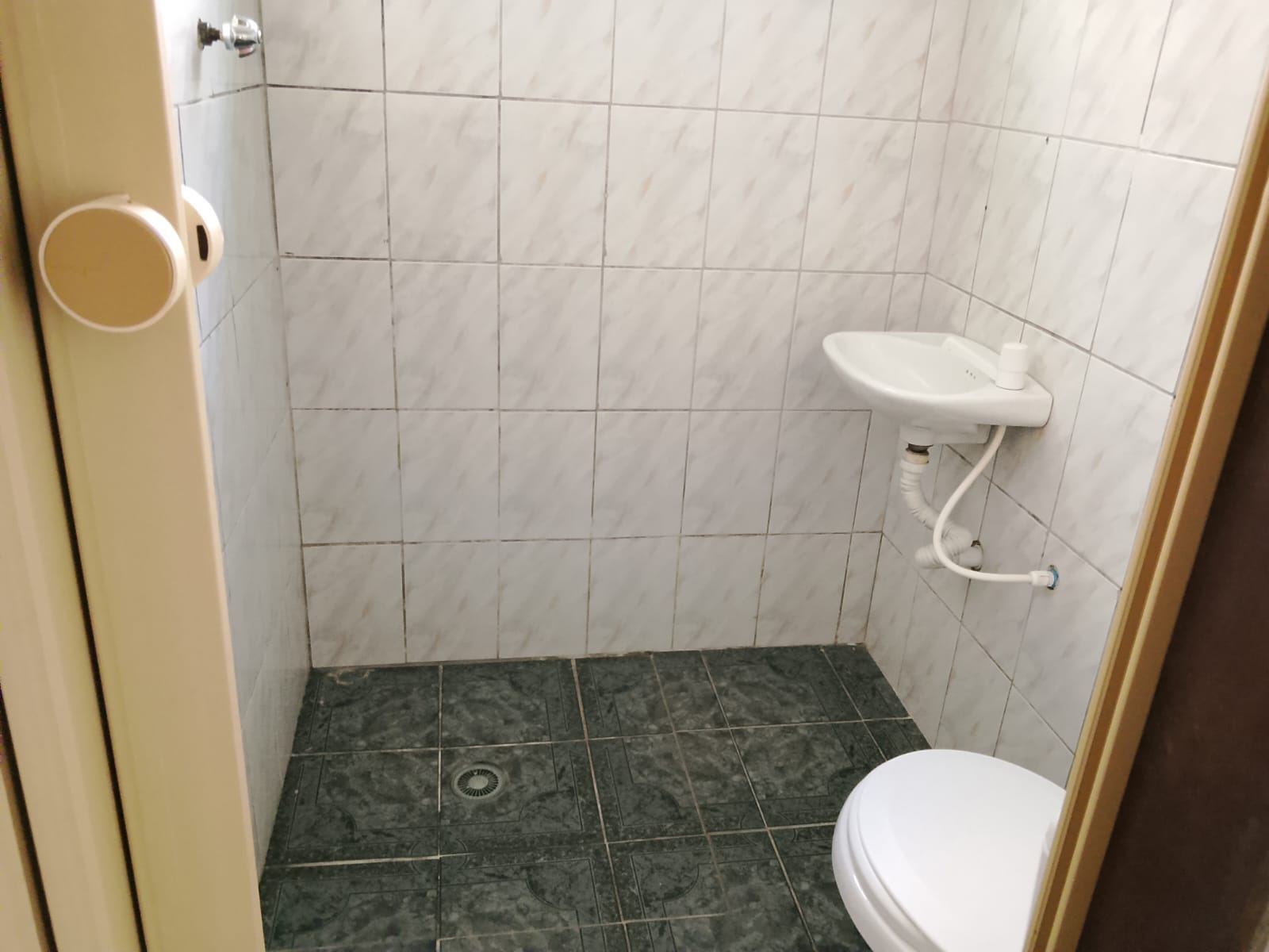 CASA COM 02 SALÕES COMERCIAIS - SANTA CRUZ - ITANHAÉM - LADO PRAIA1.600 METROS DO MAR - foto 18