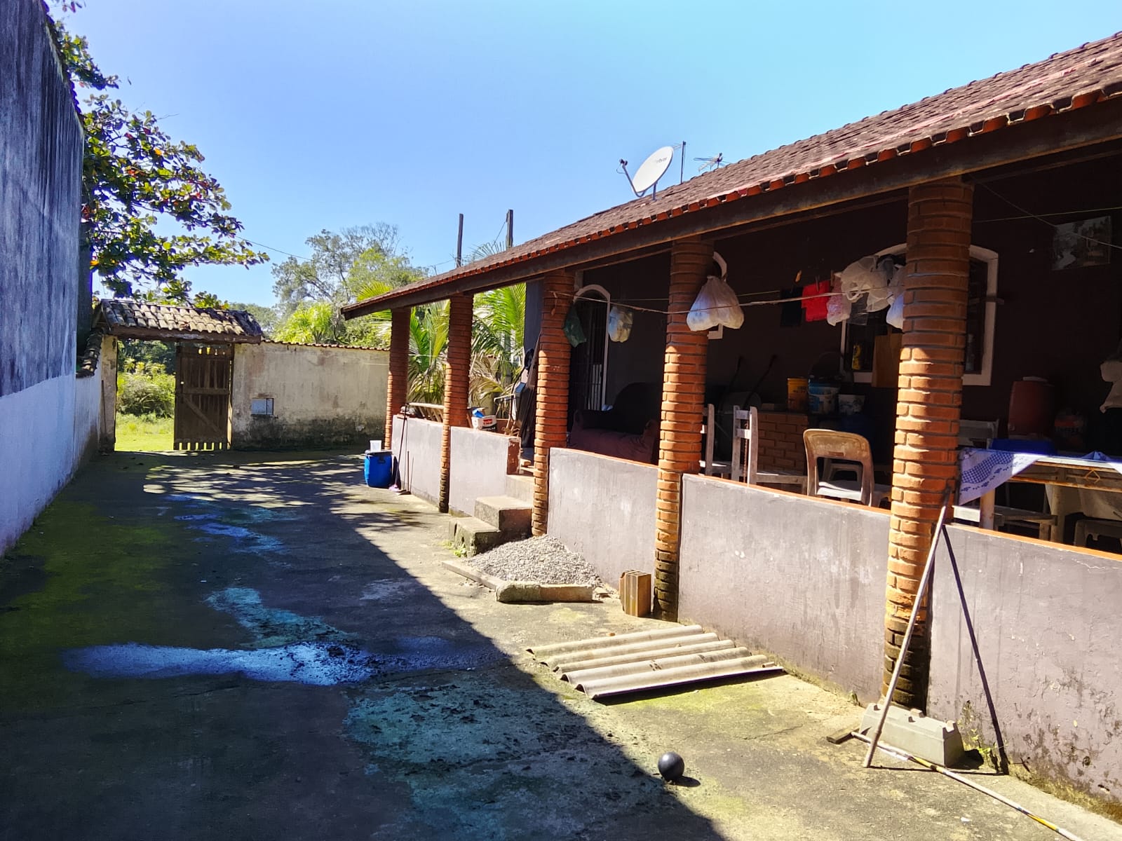 CASA  NA ESTÂNCIA SANTA CRUZ - PERUÍBE - LADO PRAIA - 1.000 METROS DO MAR - foto 3