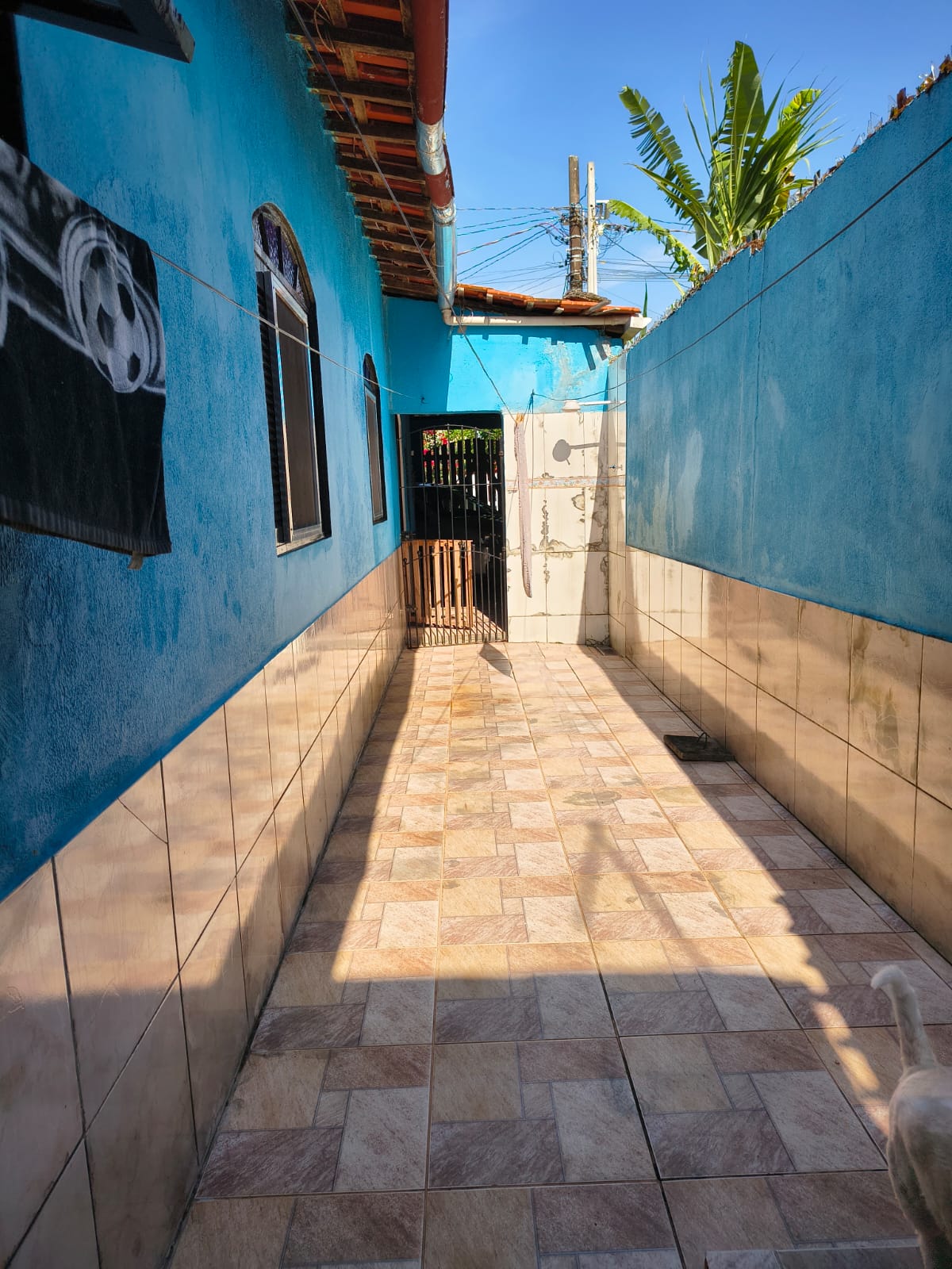 CASA NO JARDIM LINDOMAR 1KM DA PRAIA - ITANHAÉM/SP