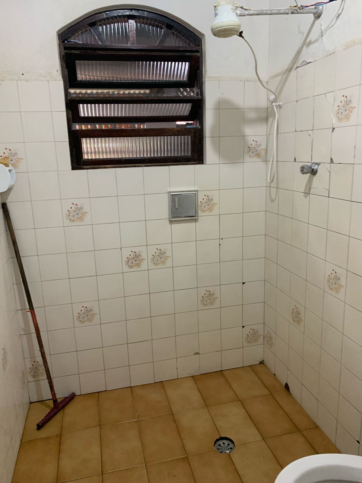 CASA NO GAIVOTAS - ITANHAÉM/SP - LADO MORRO 150 M DA RODOVIA - foto 16