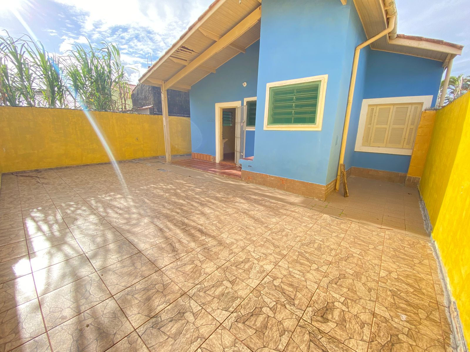 CASA NO BALNEÁRIO GAIVOTA - ITANHAÉM/SP - LADO PRAIA - foto 9